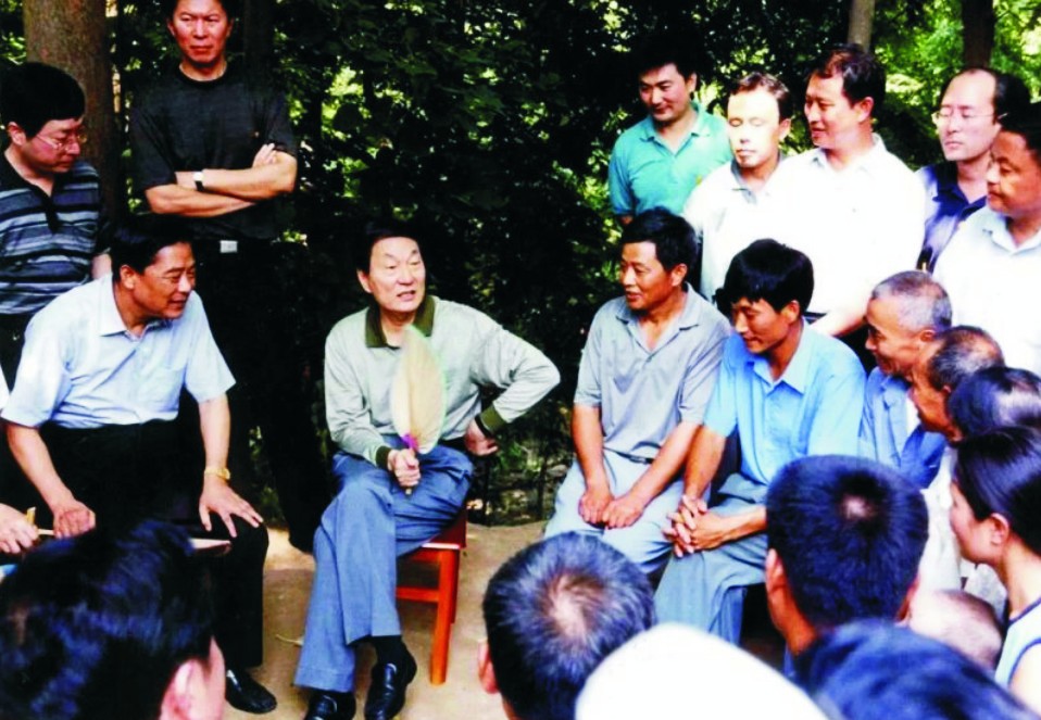 2001年7月20日，原國(guó)務(wù)院總理朱镕基在廬江臺(tái)創(chuàng)園調(diào)研